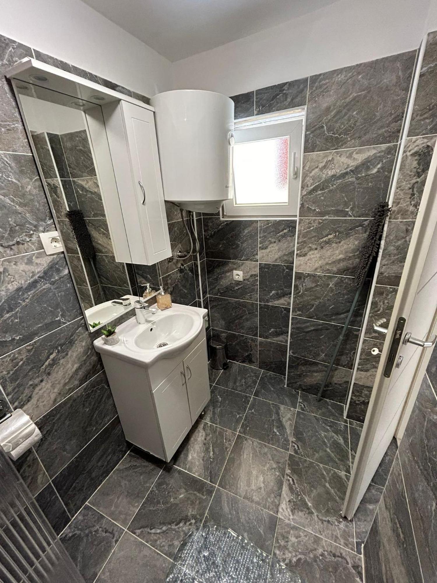 Apartmani Klaric ซาดาร์ ภายนอก รูปภาพ