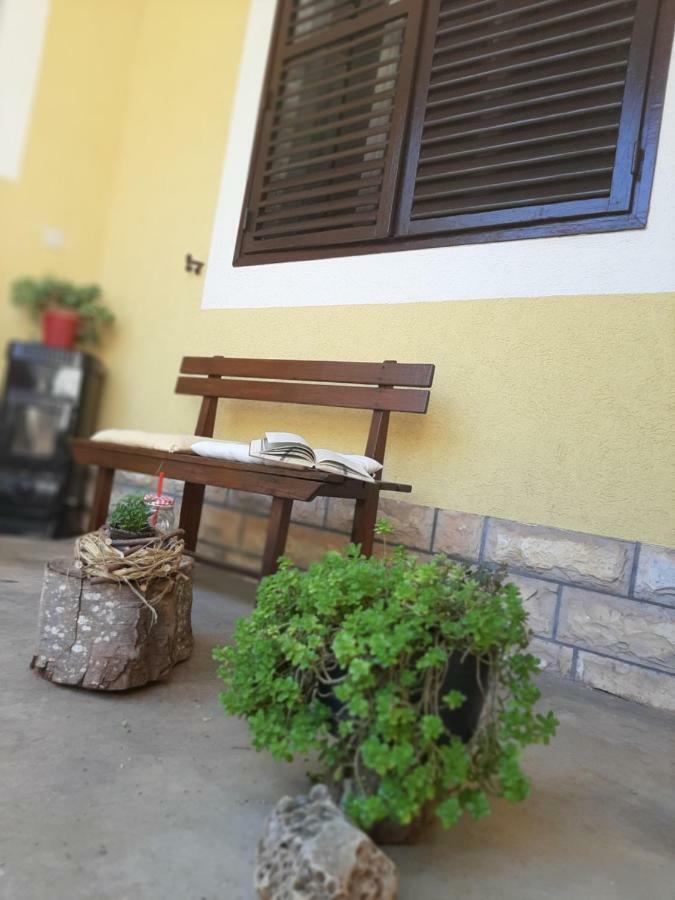 Apartmani Klaric ซาดาร์ ภายนอก รูปภาพ